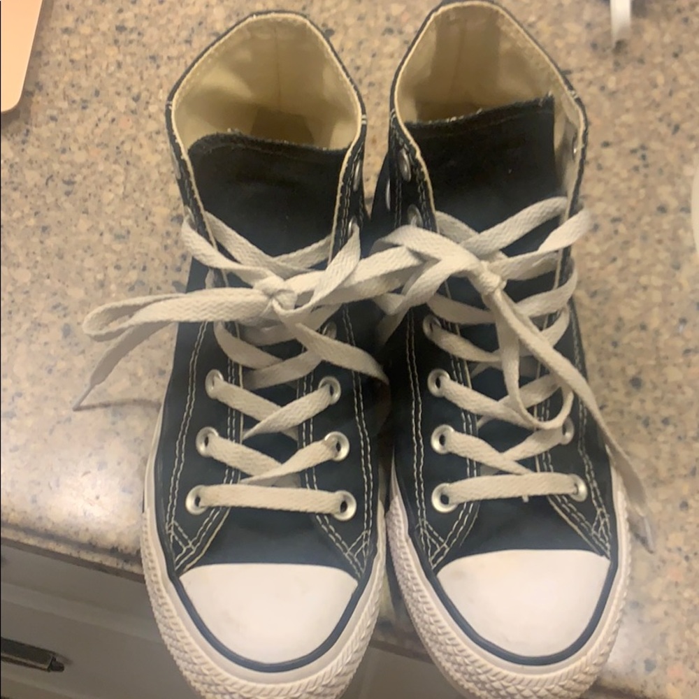 Women’s size 7 black high top converse